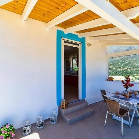 Emmanuela House With Garden & Sea View - Apartment *