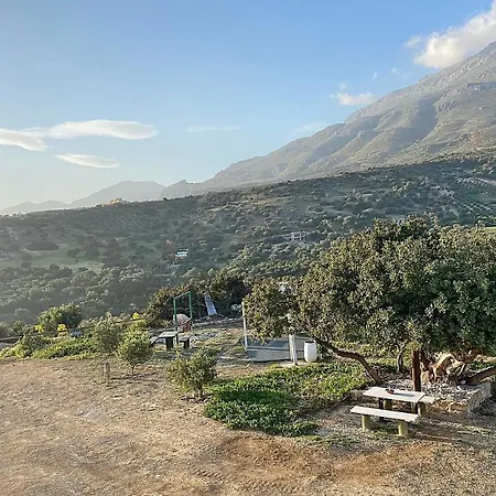 Emmanuela House With Garden & Sea View - Apartment Triopetra